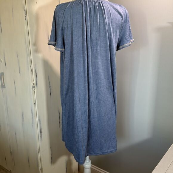 Max Studio Dress - Picture 3 of 6